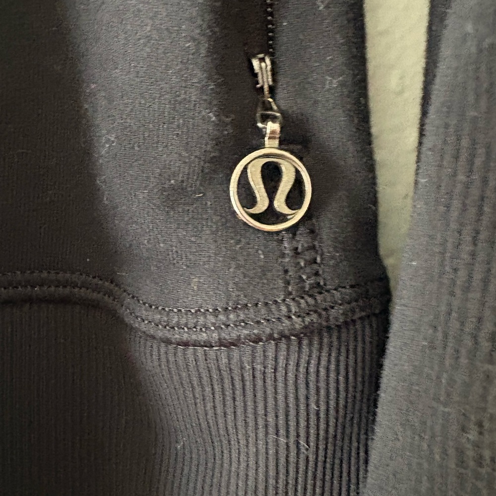 lululemon athletica Black Women's Sweater - Picture 6 of 12